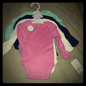 NWT  Carter newborn onesies